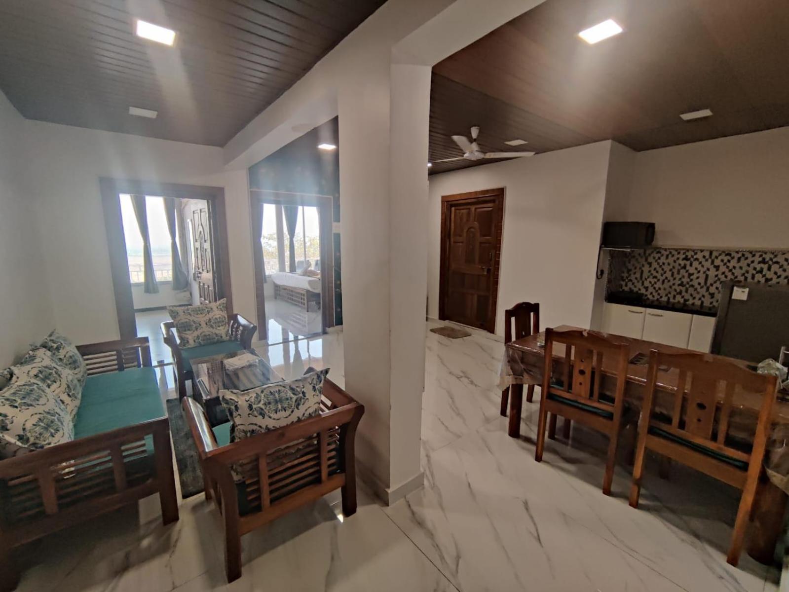 Whitehouse Homestay By Oxystays Hospitality Alībāg Exterior foto